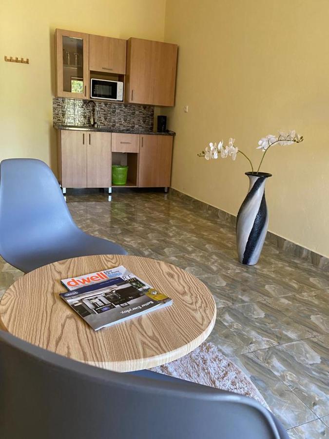 Elite Servicos - Acomodacao Familiar Maputo Buitenkant foto