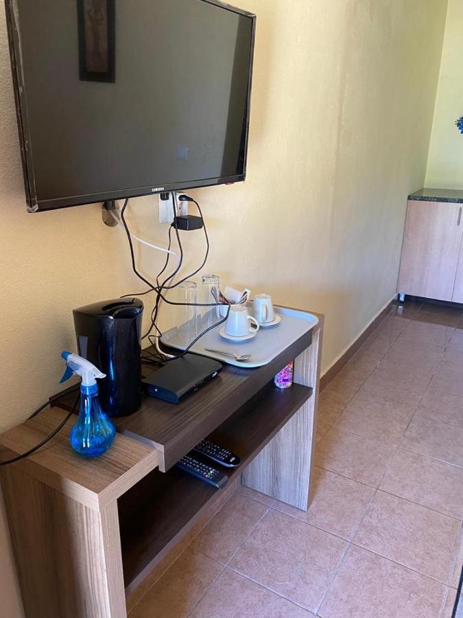 Elite Servicos - Acomodacao Familiar Maputo Buitenkant foto