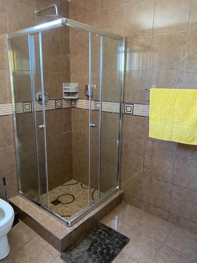 Elite Servicos - Acomodacao Familiar Maputo Buitenkant foto