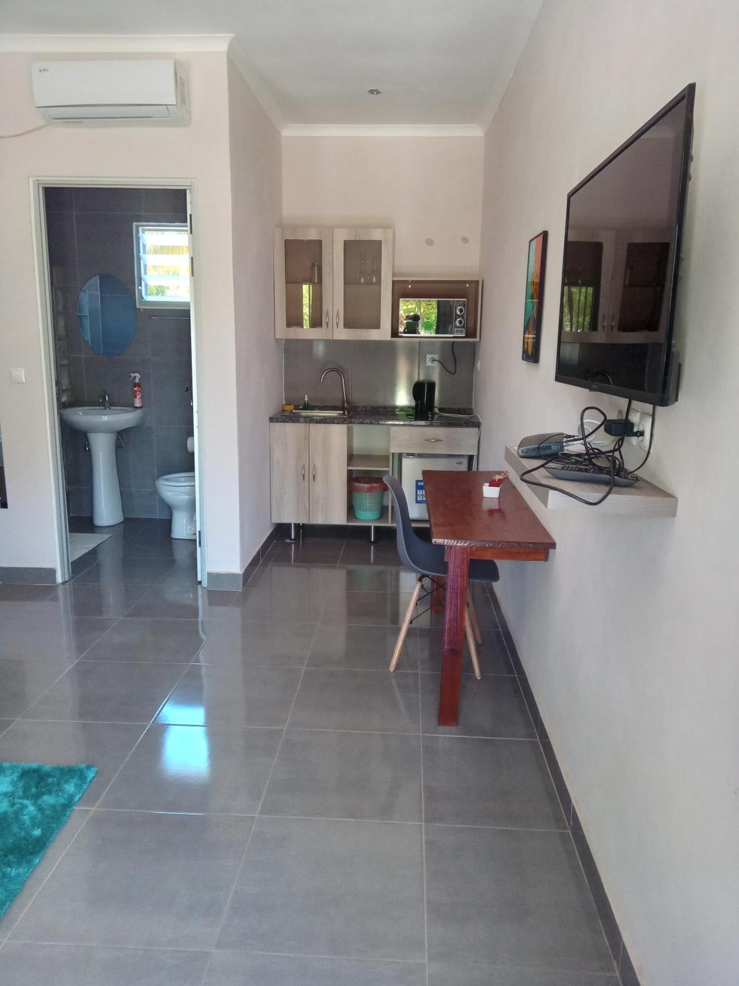 Elite Servicos - Acomodacao Familiar Maputo Buitenkant foto
